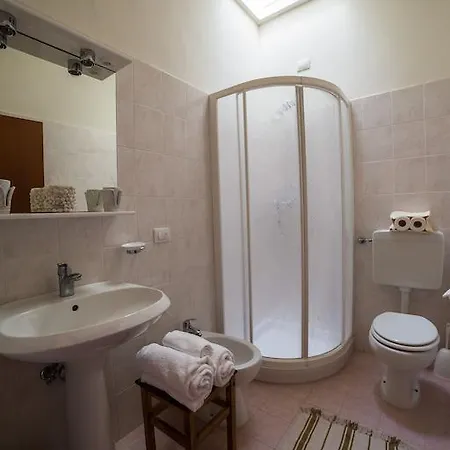 Fattoria Pagnana Suites & Pool Rignano sullʼArno Zimmer foto